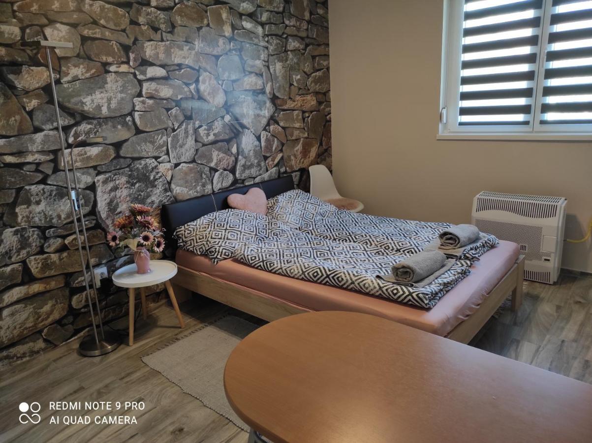 Dési apartman Kaposvár Esterno foto