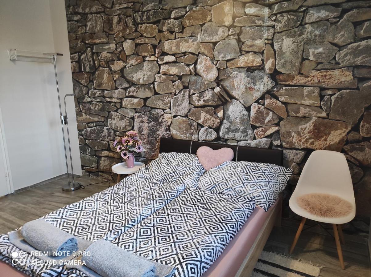 Dési apartman Kaposvár Esterno foto
